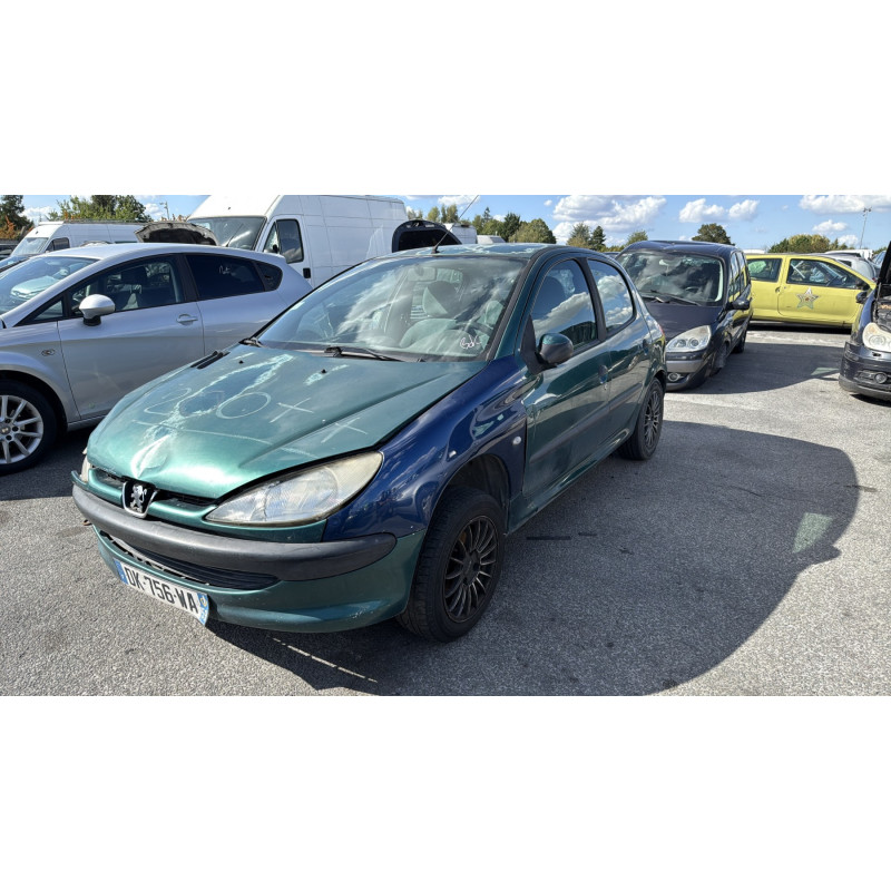 Anti brouillard arriere PEUGEOT 206 Photo n°6
