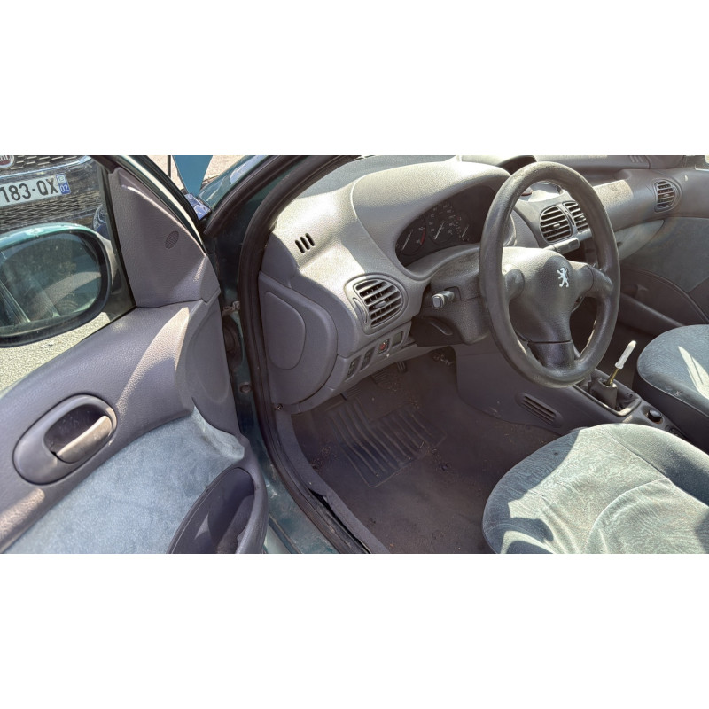 Anti brouillard arriere PEUGEOT 206 Photo n°16