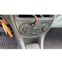Anti brouillard arriere PEUGEOT 206