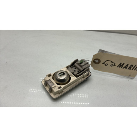 Eclairage de plafonnier PEUGEOT 206+