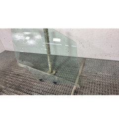 Vitre avant droit PEUGEOT 208 1