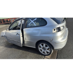 Bouton de coffre SEAT IBIZA 3