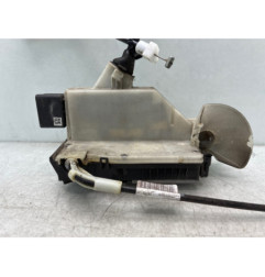 Serrure avant gauche PEUGEOT 208 1