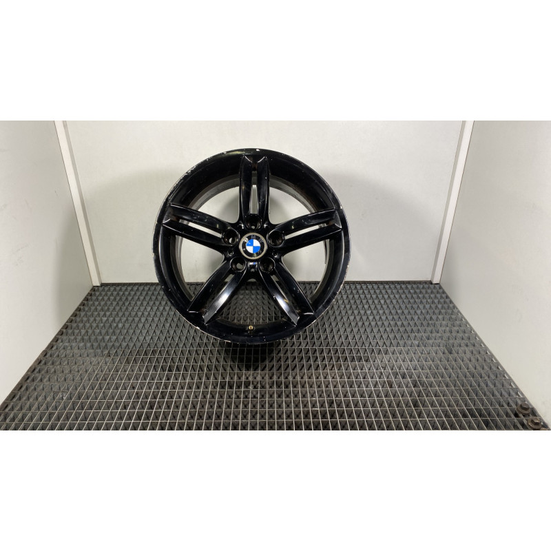 Jante BMW SERIE 1 E87 Photo n°1