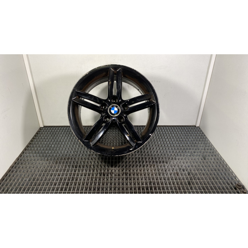 Jante BMW SERIE 1 E87 Photo n°1