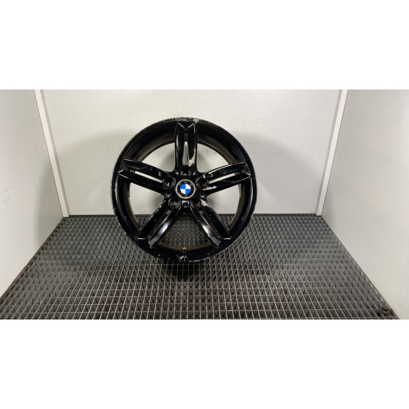 Jante BMW SERIE 1 E87 Photo n°1