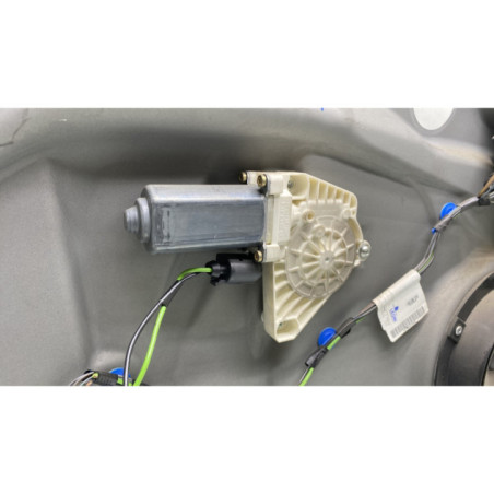 Leve vitre electrique avant gauche MERCEDES CLASSE A 169