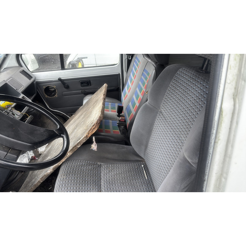 Vitre avant droit RENAULT TRAFIC 1 Photo n°14