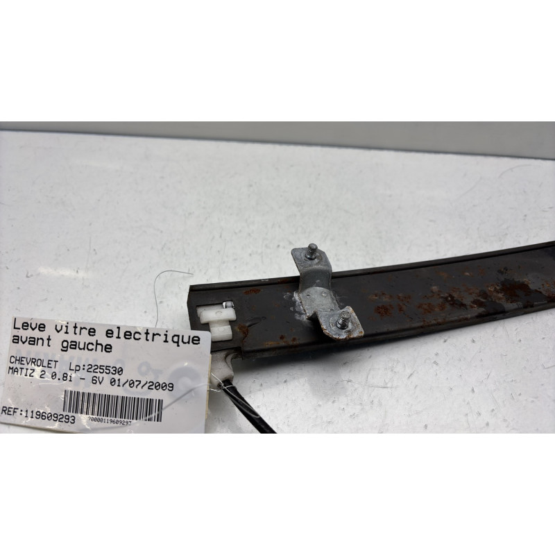 Leve vitre electrique avant gauche CHEVROLET MATIZ 2 Photo n°2