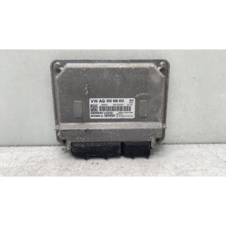 Calculateur moteur VOLKSWAGEN POLO 4 Photo n°1