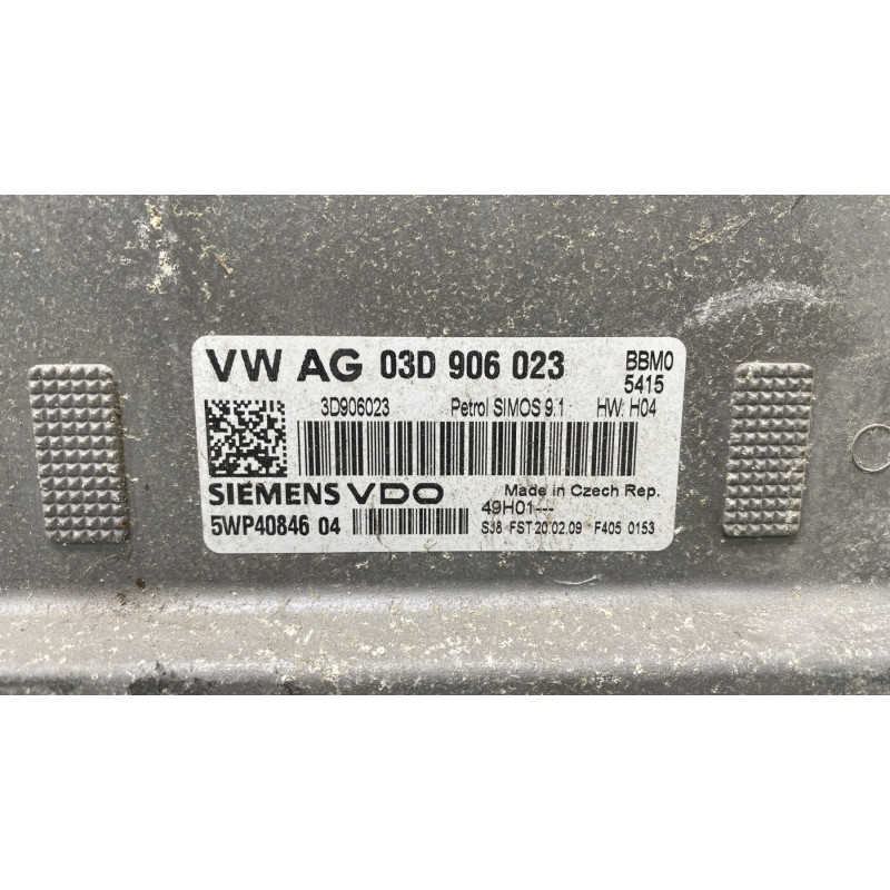 Calculateur moteur VOLKSWAGEN POLO 4 Photo n°2
