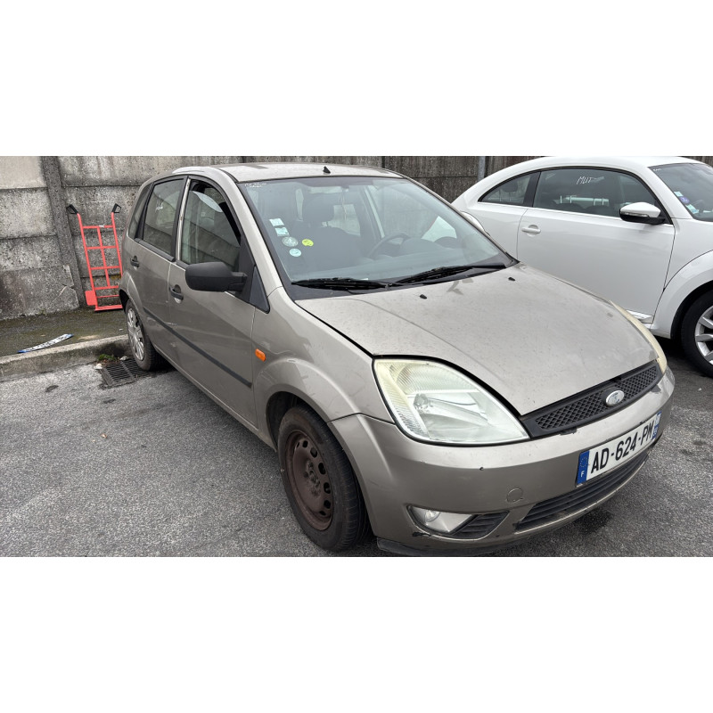 Feu arriere principal droit (feux) FORD FIESTA 5 Photo n°5