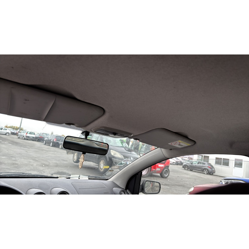 Feu arriere principal droit (feux) FORD FIESTA 5 Photo n°18