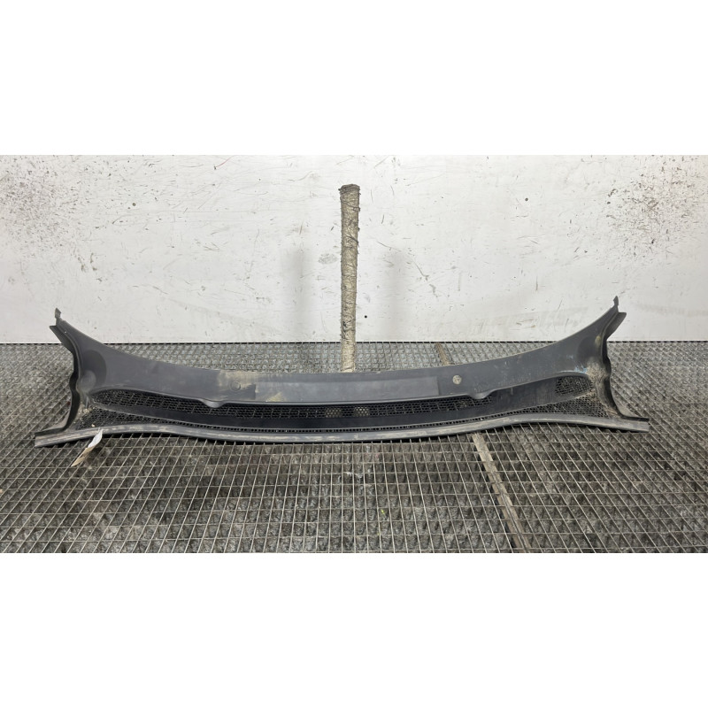 Baie de pare brise OPEL CORSA E Photo n°1