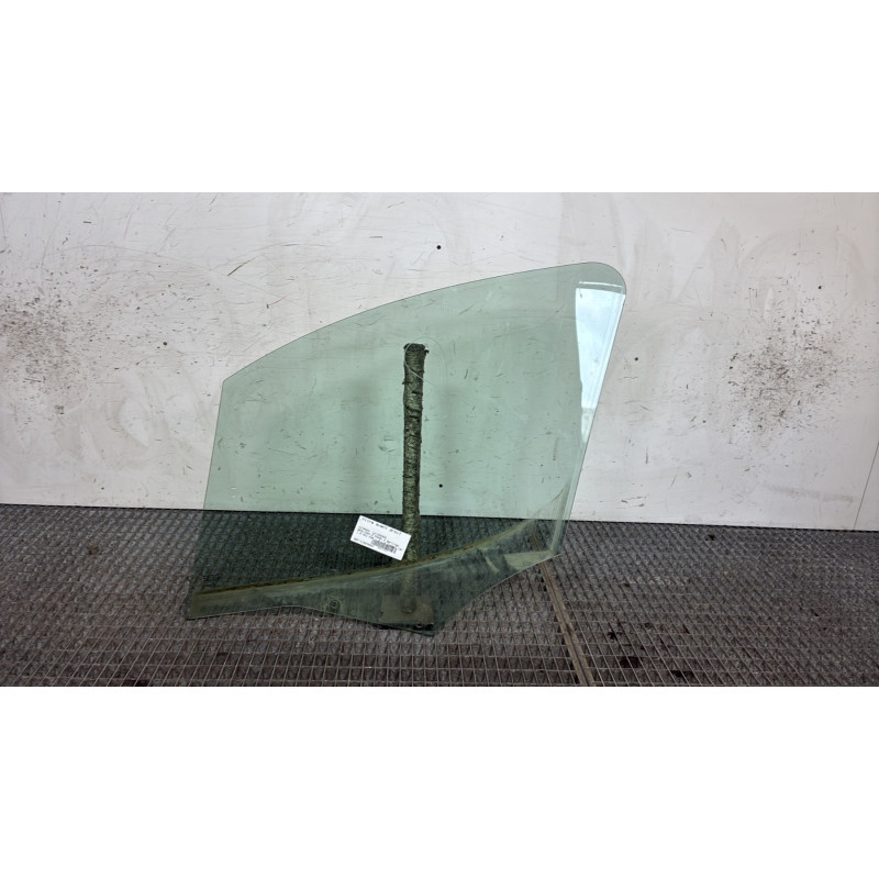 Vitre avant droit CITROEN BERLINGO 2 Photo n°4