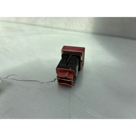 Bouton de warning CITROEN BERLINGO 2