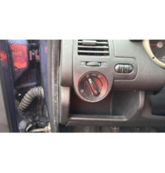 Retroviseur gauche VOLKSWAGEN POLO 3