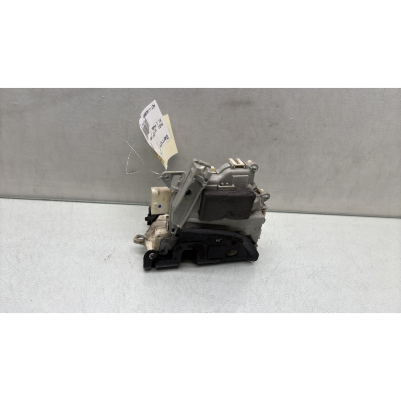 Serrure avant droit AUDI A1 1 Photo n°3