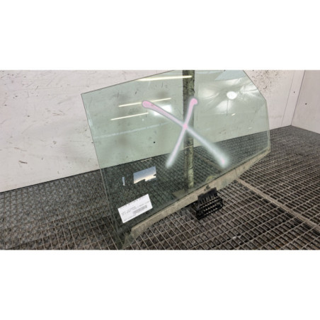 Vitre arriere droit AUDI A4 2