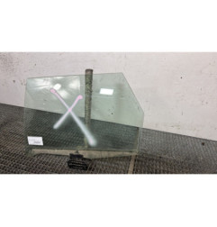 Vitre arriere droit AUDI A4 2