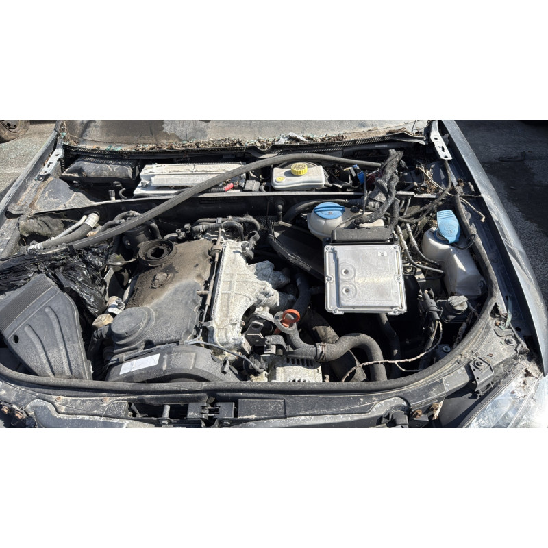 Vitre arriere droit AUDI A4 2 Photo n°13