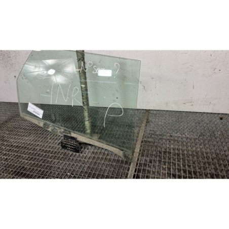 Vitre arriere gauche AUDI A4 2