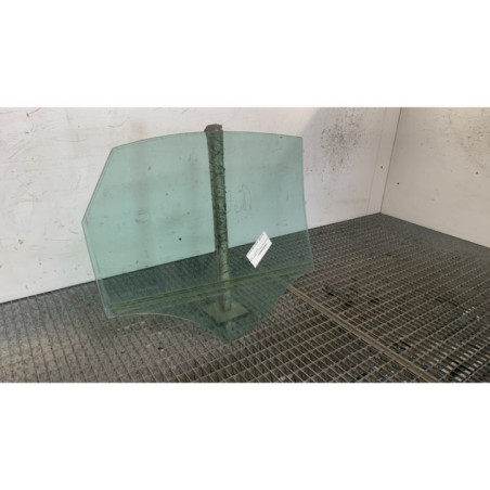 Vitre arriere gauche AUDI A4 3