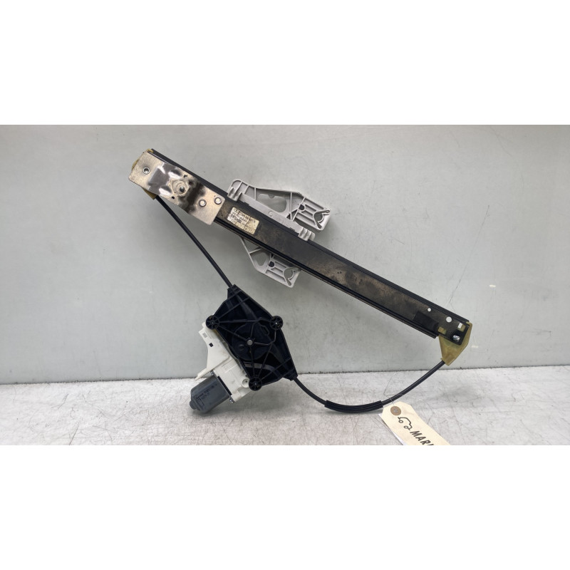 Leve vitre electrique arriere gauche AUDI A4 3 Photo n°7