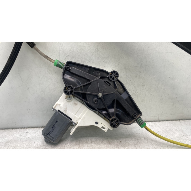 Leve vitre electrique avant droit AUDI A4 3 Photo n°9