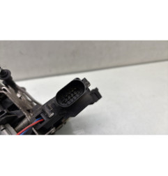 Serrure avant droit AUDI A6 2