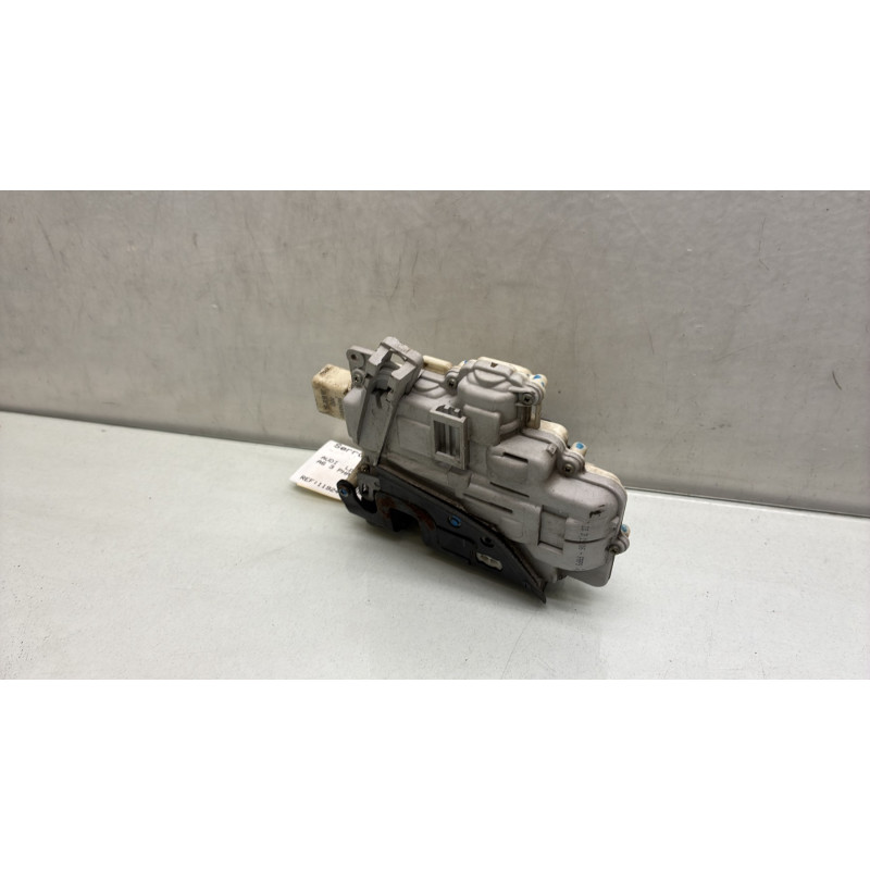 Serrure avant droit AUDI A6 3 Photo n°3