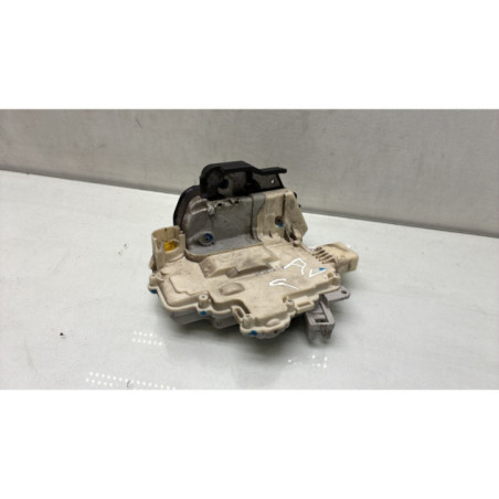 Serrure avant gauche AUDI A6 3
