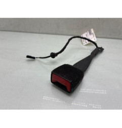 Attache ceinture avant gauche AUDI Q2 Photo n°1