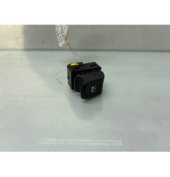 Interrupteur de leve vitre arriere gauche AUDI Q2 Photo n°1