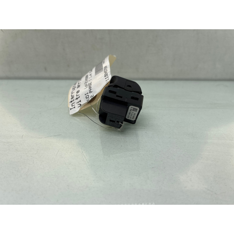 Interrupteur de leve vitre arriere gauche AUDI Q2 Photo n°2