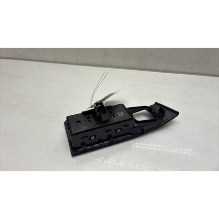 Interrupteur de leve vitre avant gauche SEAT IBIZA 5