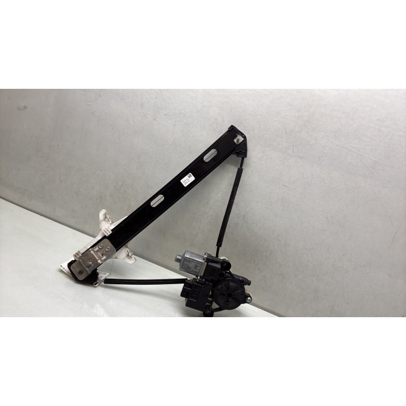 Leve vitre electrique arriere gauche SEAT IBIZA 5 Photo n°4