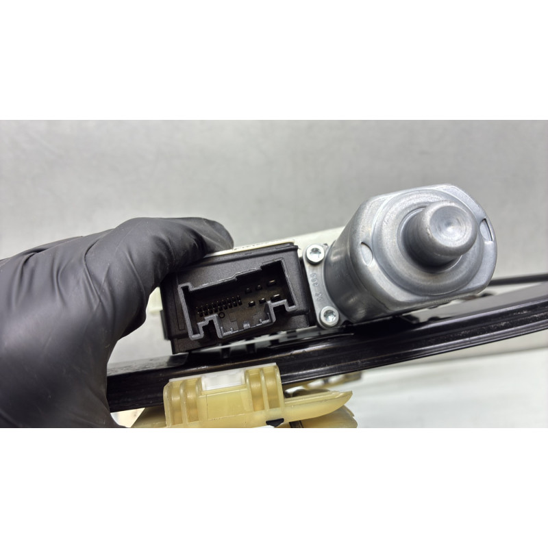 Leve vitre electrique avant gauche SEAT IBIZA 5 Photo n°4
