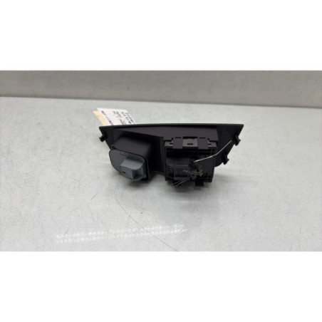 Interrupteur de leve vitre avant gauche AUDI A1 1