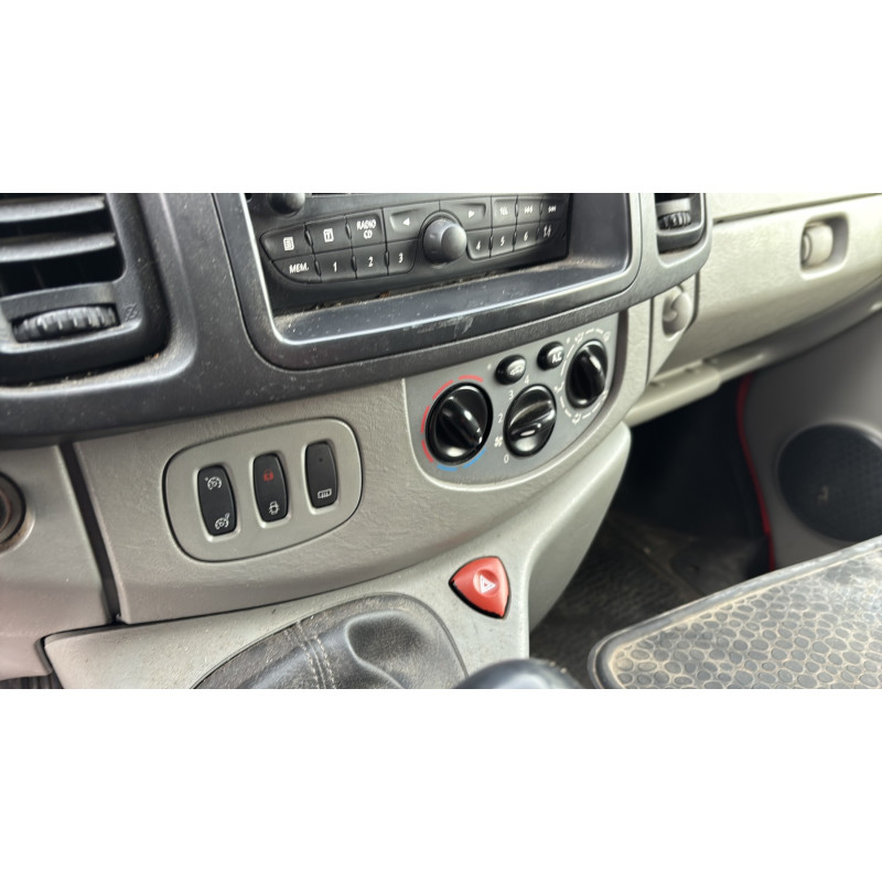 Interrupteur de leve vitre avant droit OPEL VIVARO 1 Photo n°20