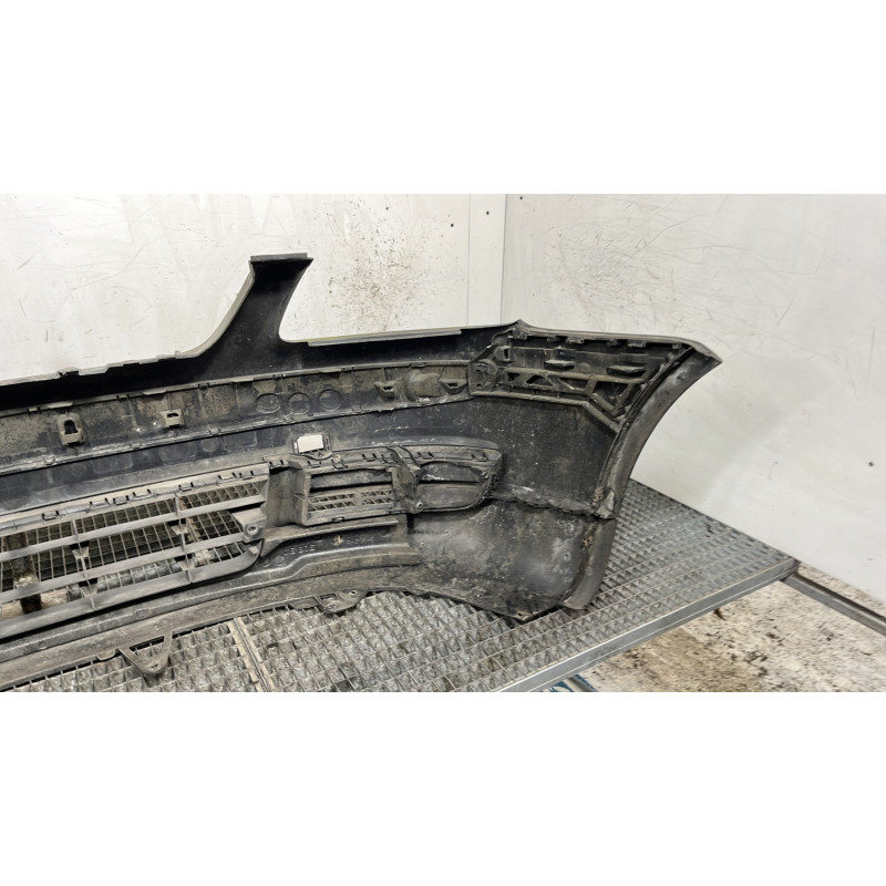 Pare choc avant VOLKSWAGEN TOURAN 1 Photo n°4