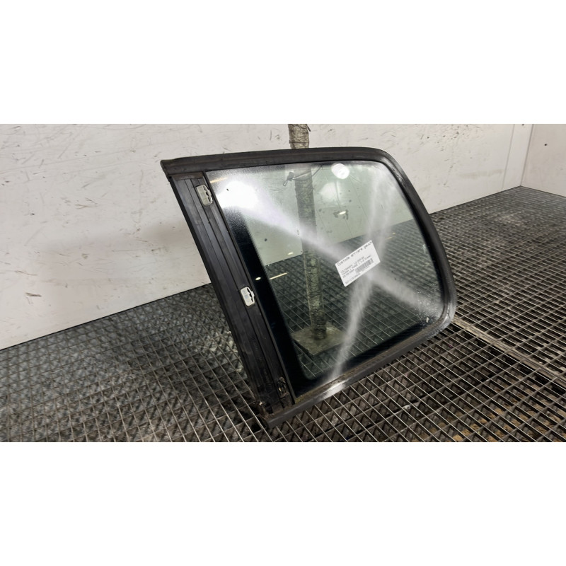 Custode arriere gauche VOLKSWAGEN TOURAN 1 Photo n°2
