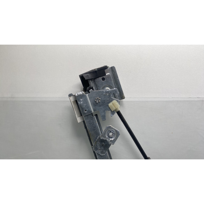 Leve vitre electrique avant gauche SEAT ALTEA Photo n°2
