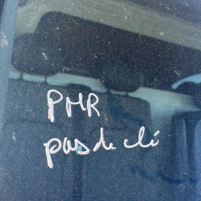Charniere de capot RENAULT MASTER 2 Photo n°11