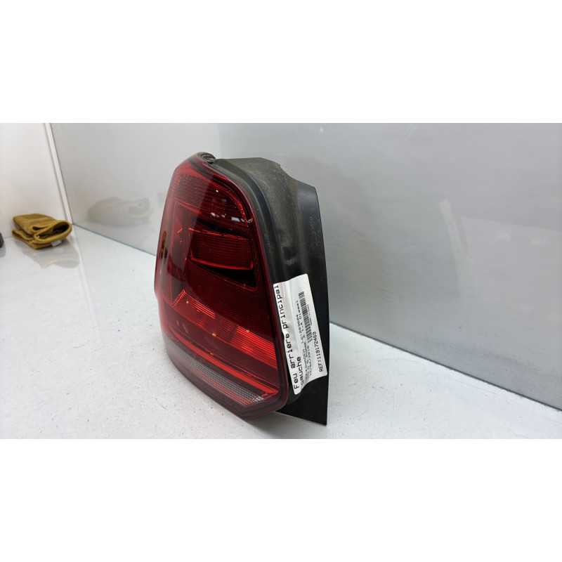 Feu arriere principal gauche (feux) VOLKSWAGEN POLO 5 Photo n°3