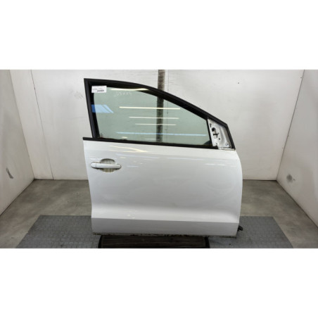 Porte avant droit VOLKSWAGEN POLO 5 Photo n°1