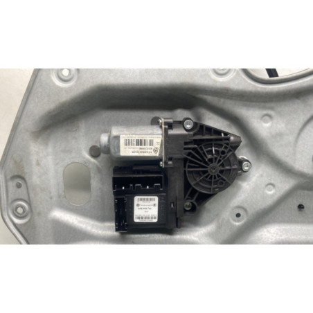Leve vitre electrique avant droit VOLKSWAGEN TOURAN 2