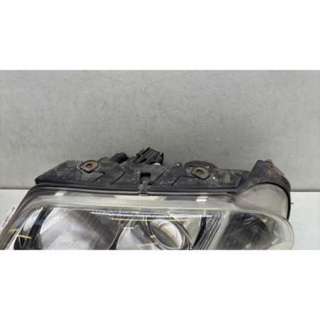 Optique avant principal gauche (feux)(phare) VOLKSWAGEN PASSAT 4