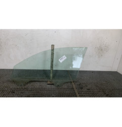 Vitre avant droit VOLKSWAGEN PASSAT 4
