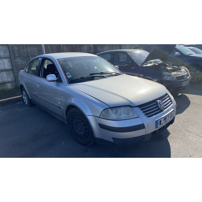 Vitre avant droit VOLKSWAGEN PASSAT 4 Photo n°6